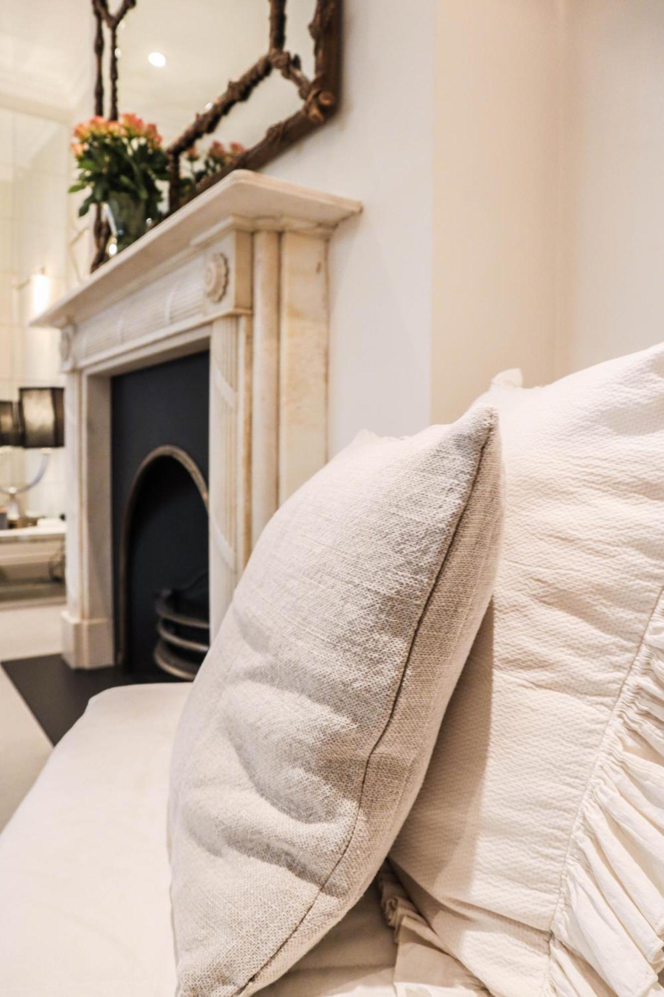 Apartment Elegant One-bedroom! Kensington Flat With Patio
