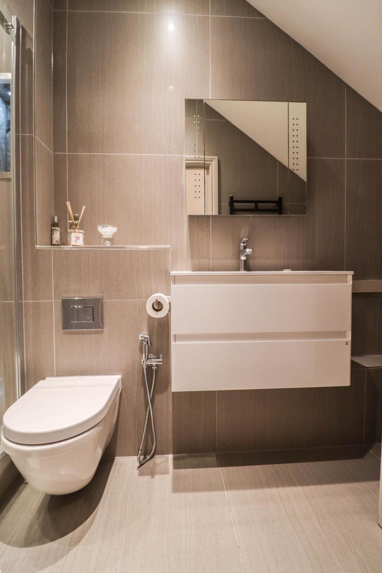 Elegant One-bedroom! Kensington Flat With Patio London